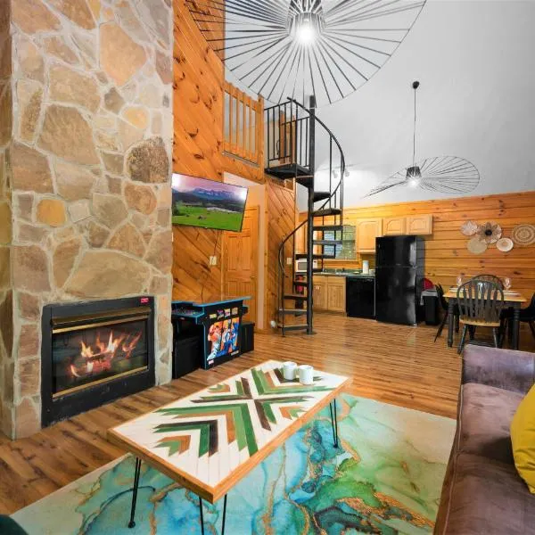 Fall Wonders - Dollywood at 2 min & Heated Pool, hotel v destinaci Sevierville