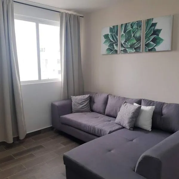 Departamento completo cerca del Poliforum León, hotel en Sofía
