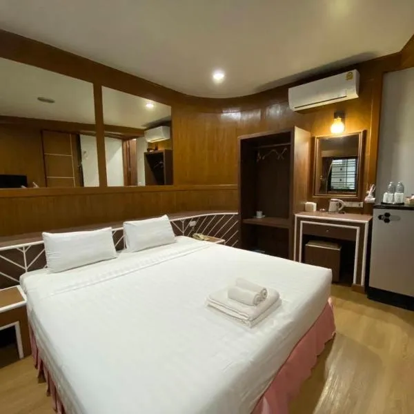 โรงแรม เพนท์เฮ้าส์ รีสอร์ท เบตง、ベトンのホテル