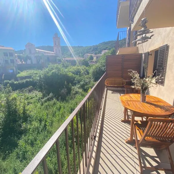 Piana - vue mer et village, хотел в Пяна