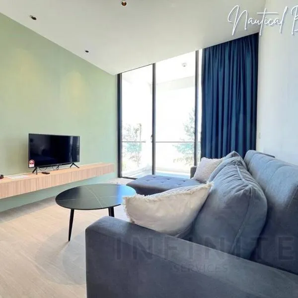 Roxy Sematan Beach Apartment 2BR or Studio, hotel v destinaci Sematan