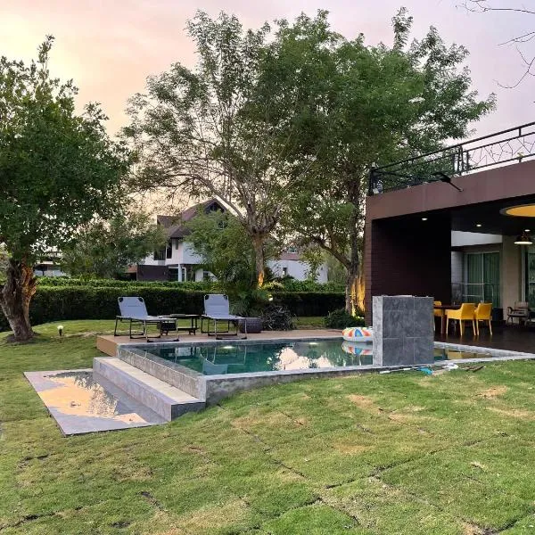 Momento Poolvilla Khaoyai, hotel v destinaci Ban Khanong Phra Nua