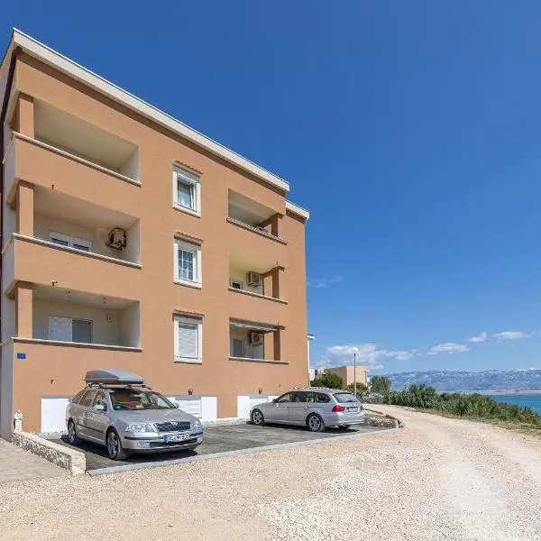 Sandstrand, No 2, hotel u gradu Nin