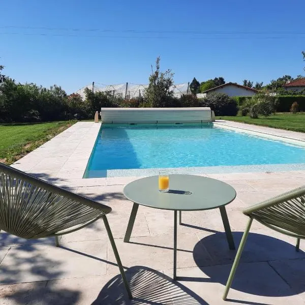 Petit coin de paradis, calme et confort garantie ! Chambre indépendante dans une dépendance !，蒙托邦的飯店