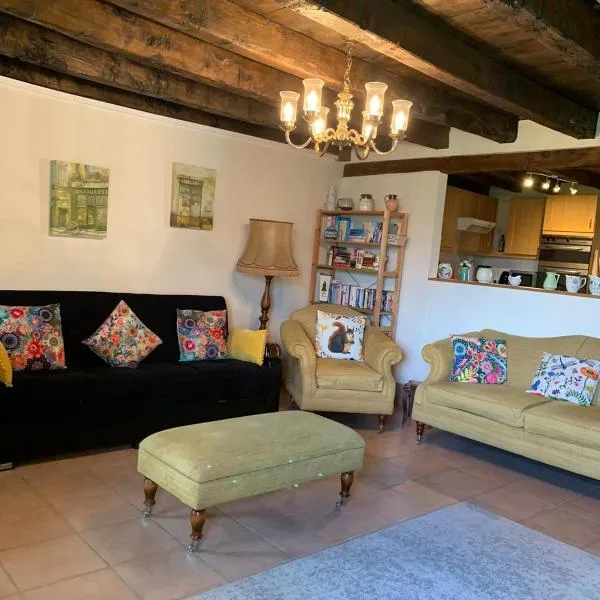 la Petite Maison De Vacances, hotel a Tersannes