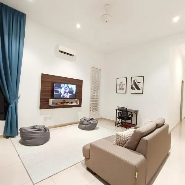 Zen Clan Homestay 15mins Sepang, KLIA, USIM, Nilai, khách sạn ở Kampong Jijan Hilir