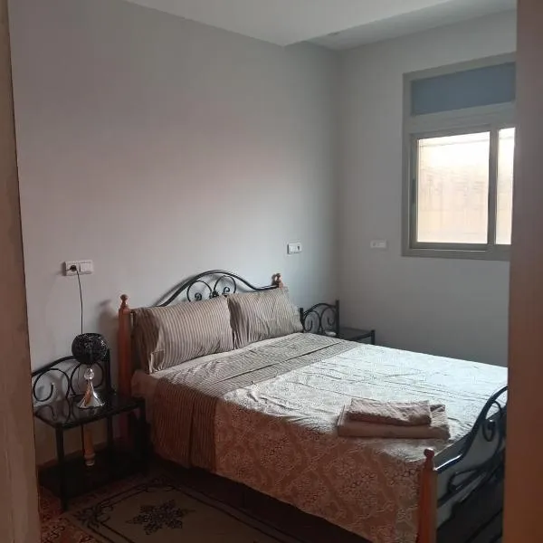 Appartement ennasr49, hôtel à Aït Bou Tarhat