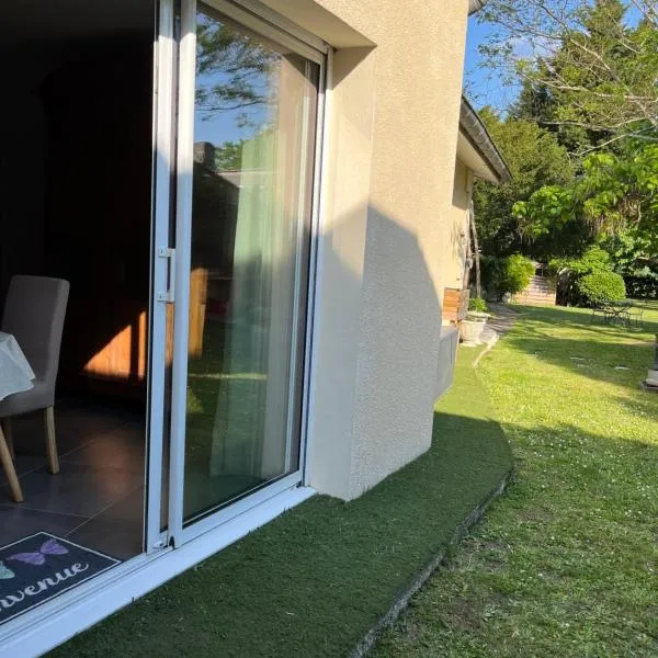 Chez Melody, hotel em Pugnac