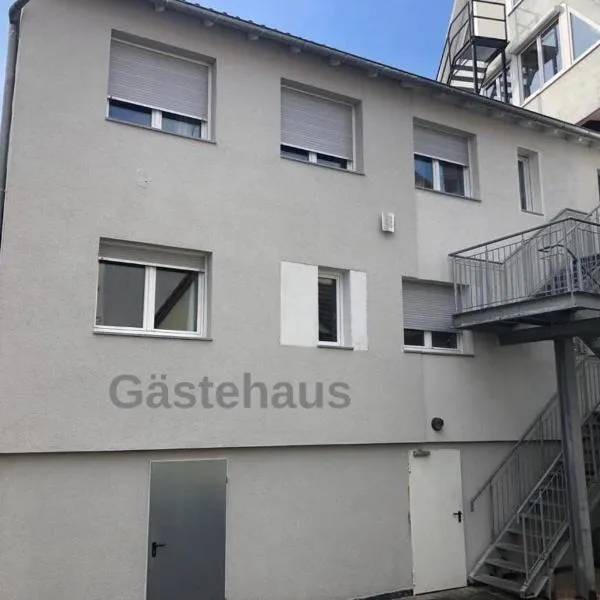 Gästehaus Giannikis, hotel v destinaci Schorndorf