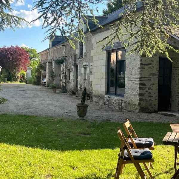 Maison de campagne, hotel in Saint-Saturnin-sur-Loire
