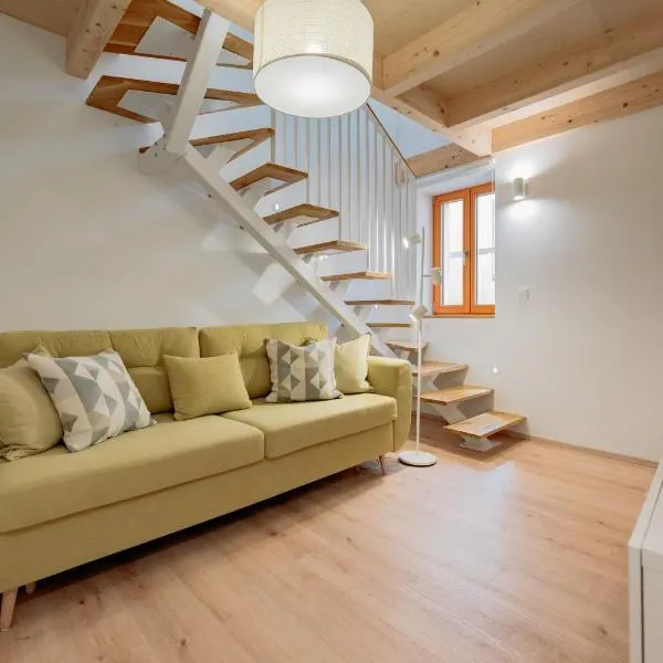 BAY BREEZE Holiday house in Piran、ピランのホテル