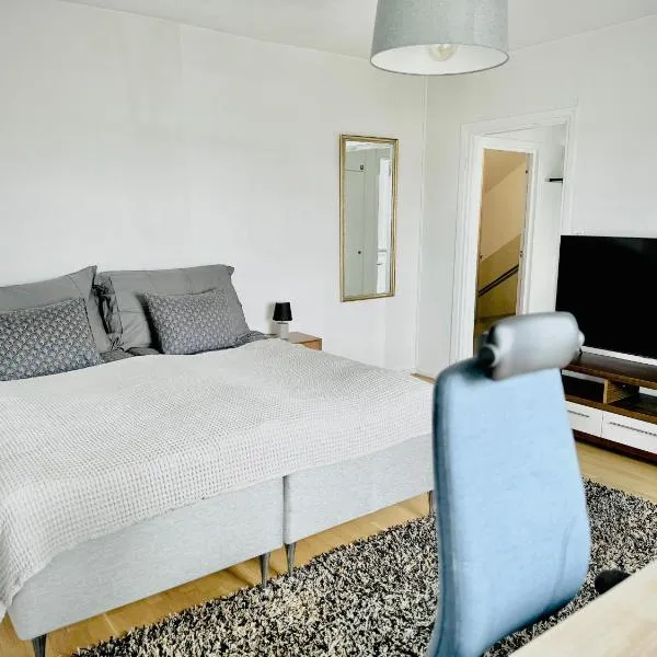 Centralt Boende i Bollnäs för Affärsresenärer, hotel in Bollnäs
