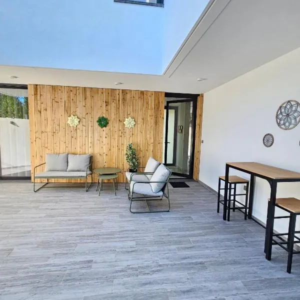 NEXT HOUSE, hotel in Furnas