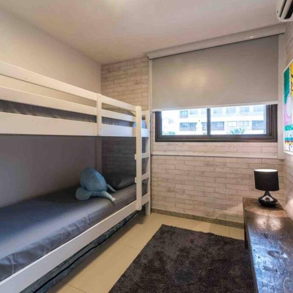 Flat Decorado a beira da piscina no melhor condominio de Muro Alto - Foto 2