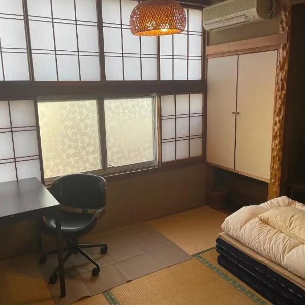 北アルプス麓のゲストハウス林屋 203, hotel v destinaci Omači