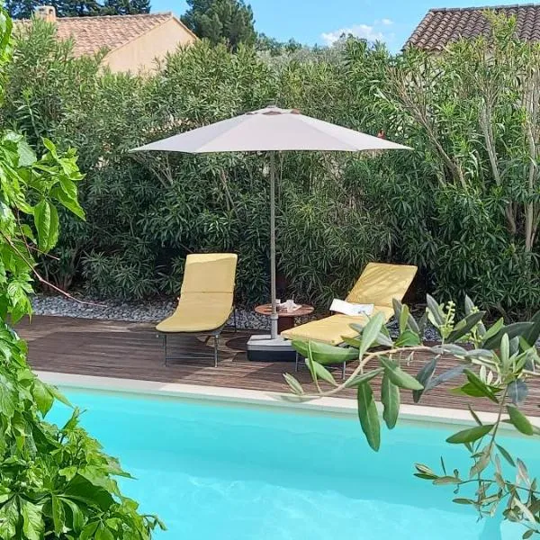 Les Myosotis Cavaillon/Petit Luberon, hotel v destinácii Cavaillon