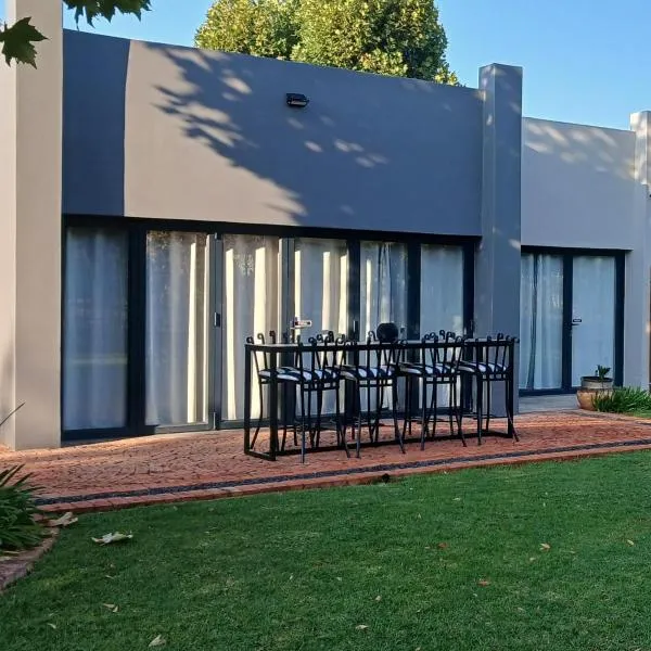 The Duke Guest Rooms, hotel in Bayswater