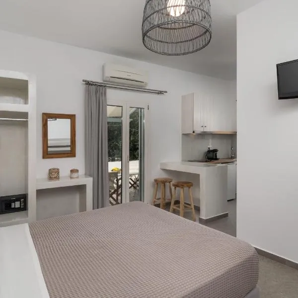 Studios Kymata, hotel v destinaci Pollonia