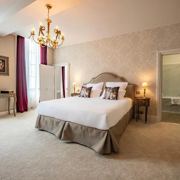 Hôtel de la Poste à Avallon, Bourgogne, hotel v destinaci Avallon