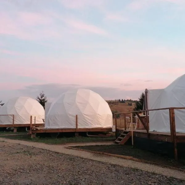 Glamping 4 us, hotel v destinaci Topliţa