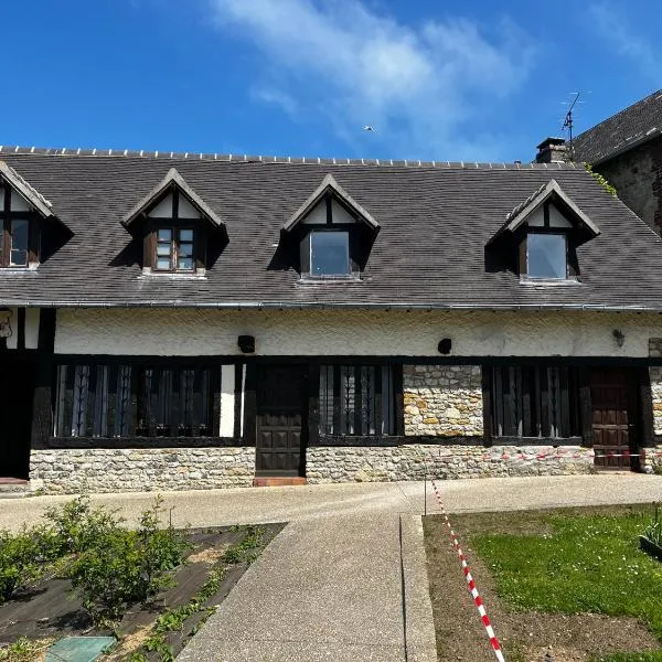 Maison avec cheminée ancienne - Proche Cabourg, hotel in Dives-sur-Mer