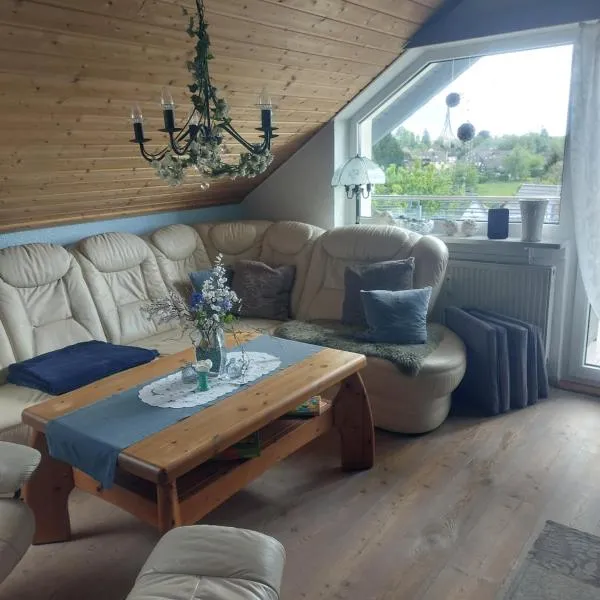 haus krümel, hotel v destinaci Trippstadt