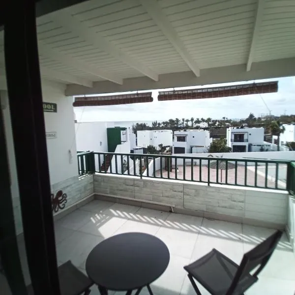 TUSCAN Apartment "Margit" mit Meerblick und sonniger Terrasse, hotel di Costa Teguise
