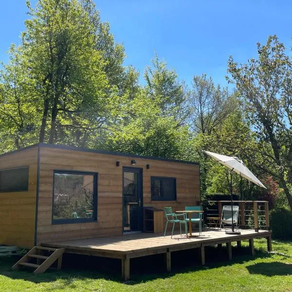 Moho Nat’ure Tiny-house, hôtel à Saint-Nabord