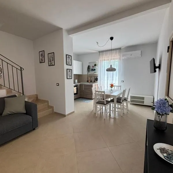 Viola's Charming House, hotel in Giarre