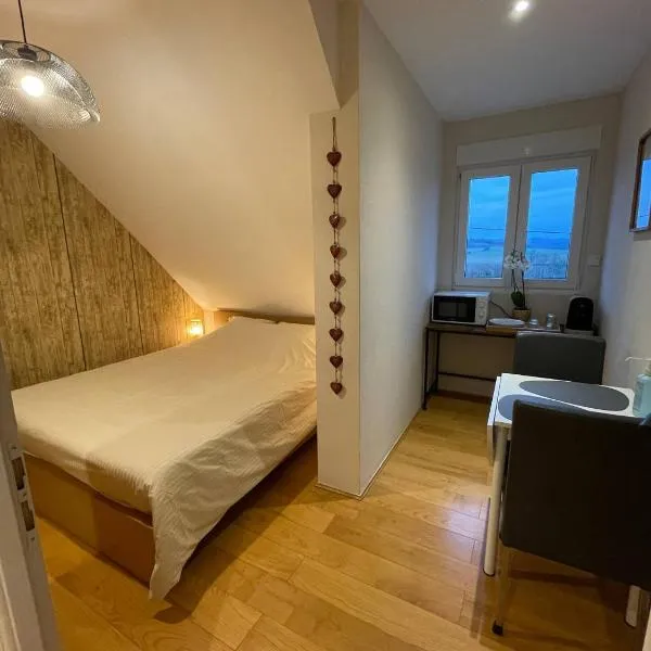 Chambre proche de la citadelle, hotel v destinaci Montmédy