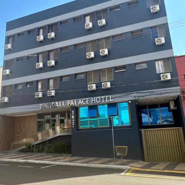 Randall Palace Hotel, hotel in Sertãozinho