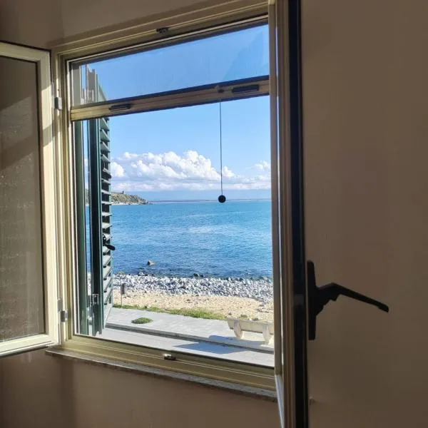 La Zagara House, hotel v destinácii Ioppolo