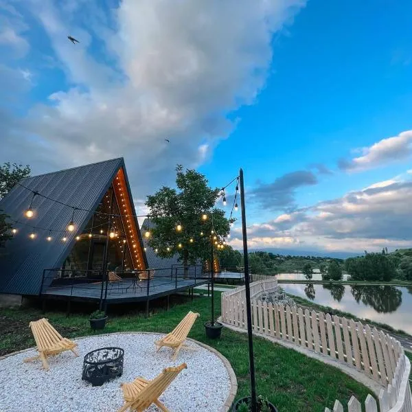 Lake House A Frame, hotel v destinaci Gyulagarak