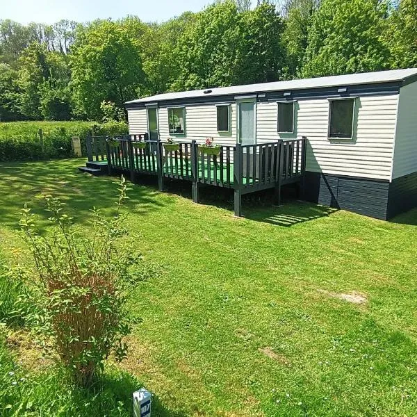Camping les goélands, hotel v destinaci Saint-Martin-Plage