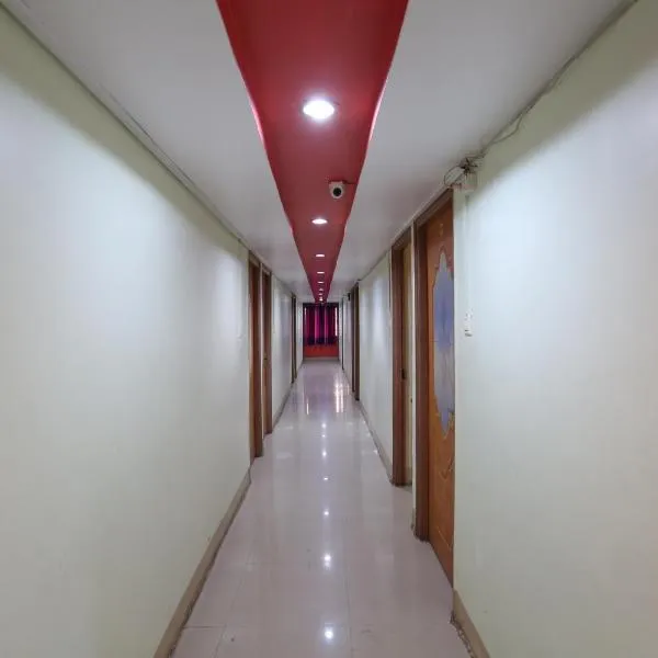 New Mega Palace, hotel v destinácii Bankipur