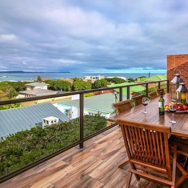 White Shark Guest House, hotel v destinaci Gansbaai