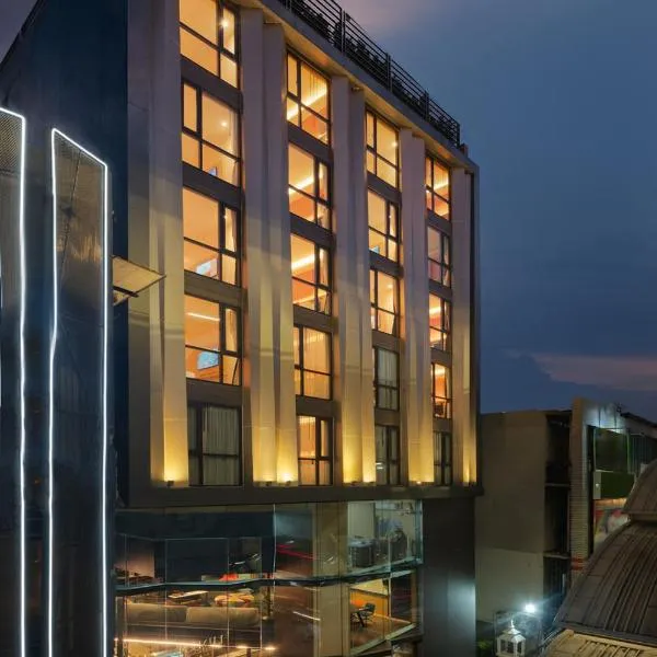Lumen Bangkok Udomsuk Station, hotel in Bangkok