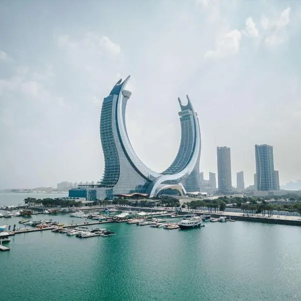 Raffles Doha, hótel í Lusail