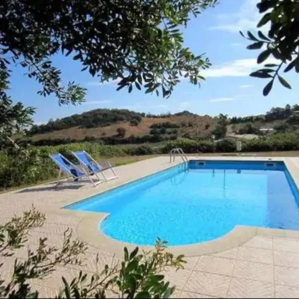 Villa Beafe' Ogliastra con piscina, hotel v destinaci Tertenìa