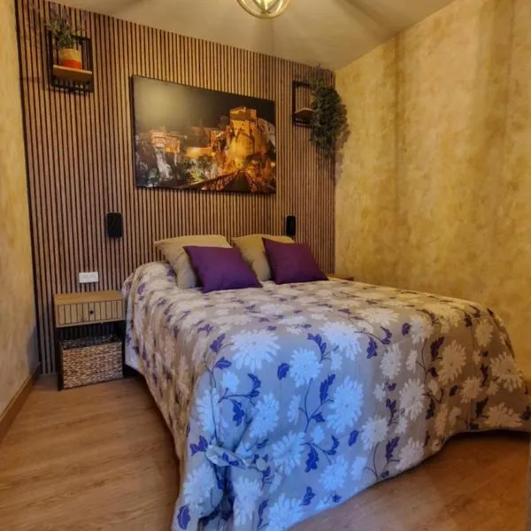 Apartamento EL TORMO DE CASA BOTES, ξενοδοχείο στην Κουένκα