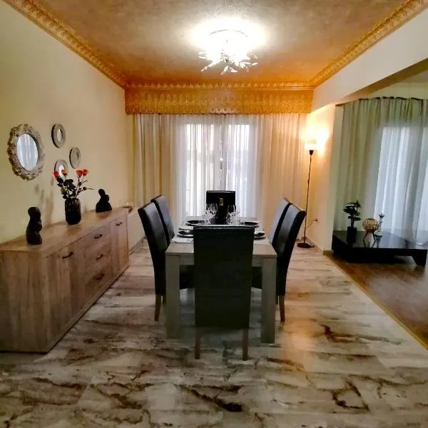 Anastasia's Apartment ΛΑΥΡΙΟ、ラヴリオのホテル