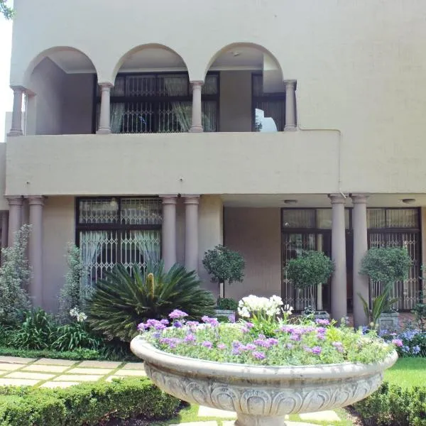 Victorian Manor Guesthouse, hotel v destinaci Frankfort