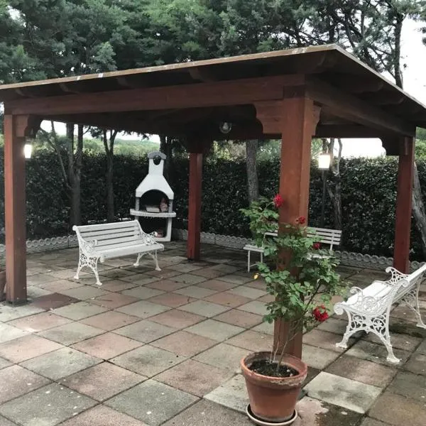 Villa cAmelia, hotel v destinácii Chieuti