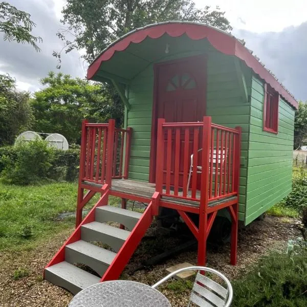 Une bouteille au canal, Hotel in Dieupentale