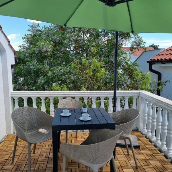Apartman Val, Hotel in Vir