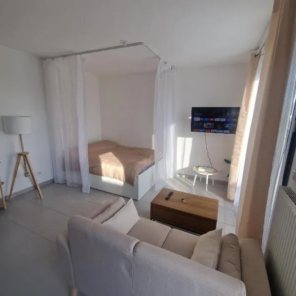 Le cosy studio, hotel v destinácii Épinay-sur-Seine