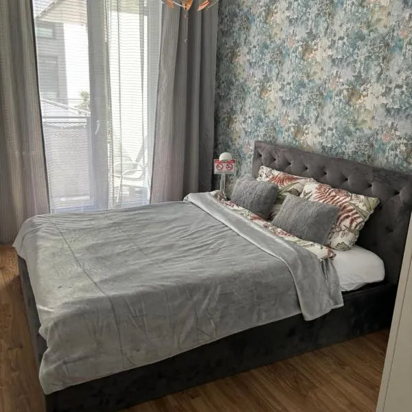 GARBARY Old Town LUX Apartment 106, self check-in 24h, free parking, hotel in Poznań