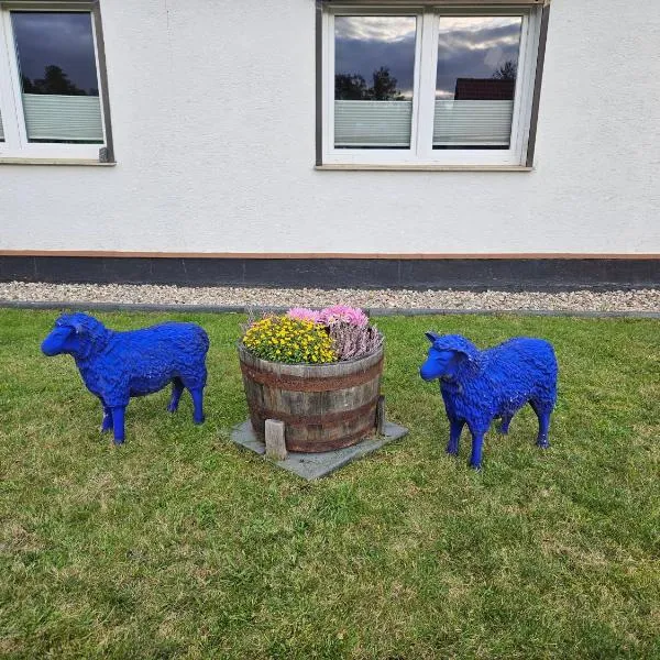 Ferienwohnung zu den Blauen Schafen – hotel w mieście Rheinsberg