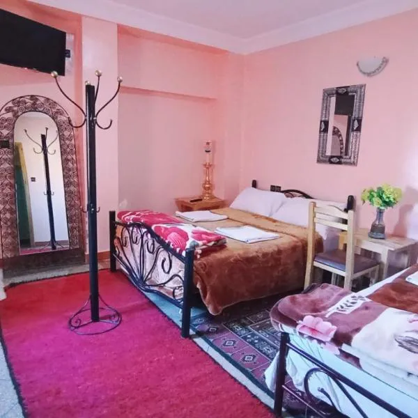 Hôtel Restaurant BOUGAFER, hotel v destinaci Oulad Akkou