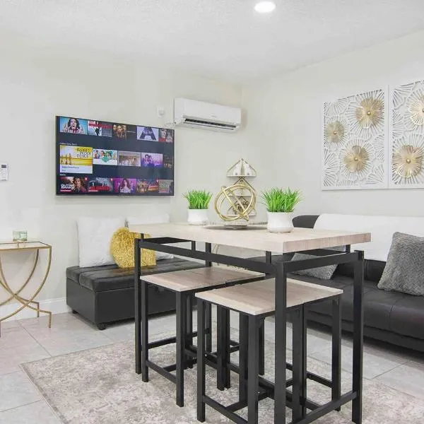 Bens High Roller Luxury Suite โรงแรมในฟอร์ตลอเดอร์เดล